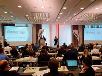 Vorstand Michael Czwalina und Produktionsleiter Sebastian Gottberg